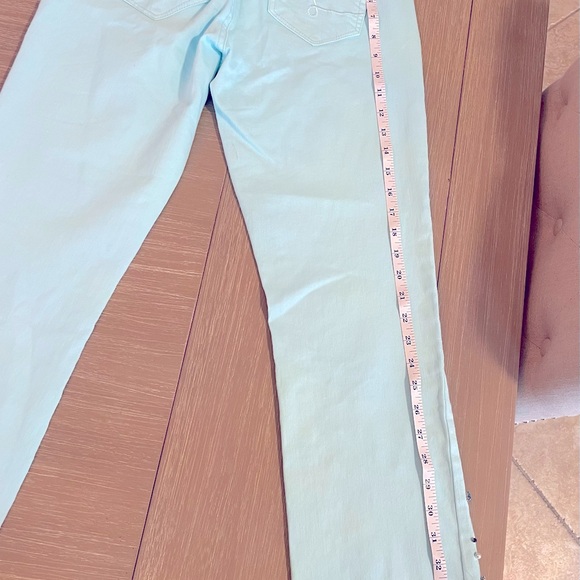 Lilly Pulitzer Jean - South Ocean Crop Jean Capri Flare - Size 4 - Picture 8 of 12